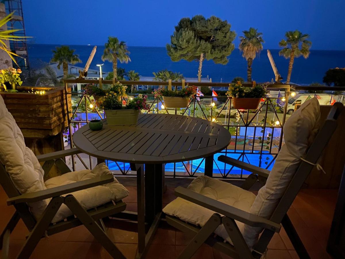Taormina By The Sea Leilighet Mazzeo Eksteriør bilde