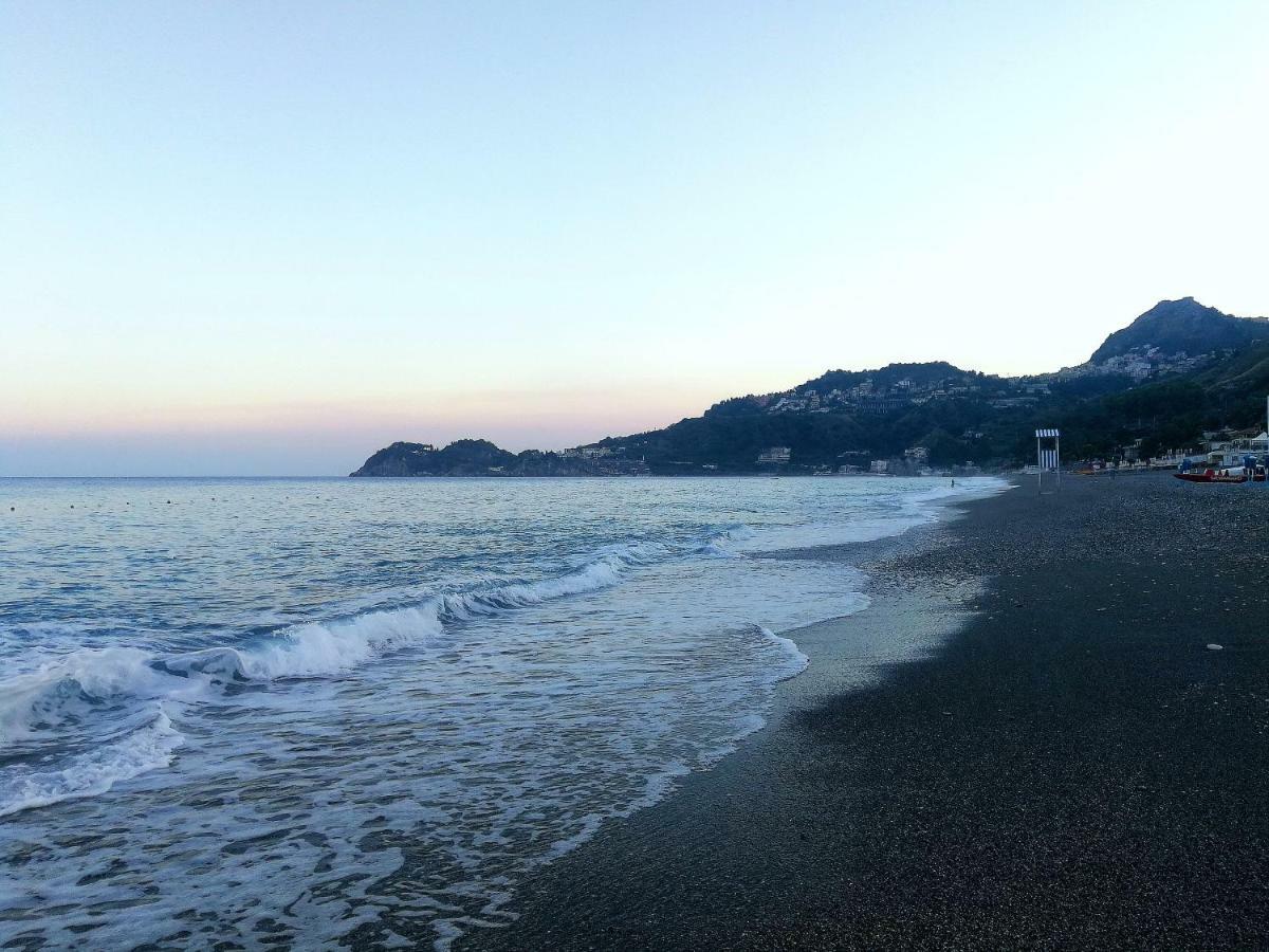 Taormina By The Sea Leilighet Mazzeo Eksteriør bilde